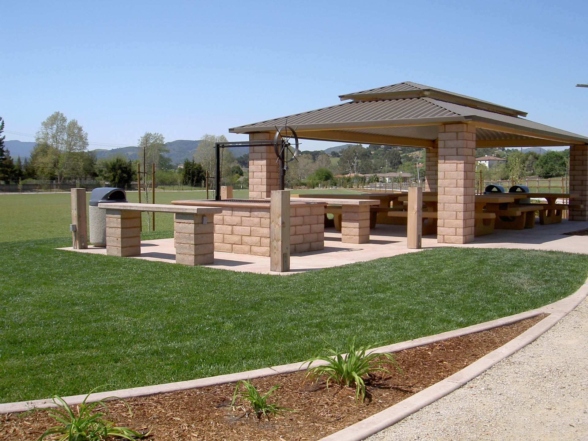 Sunny Fields rentable covered seating area